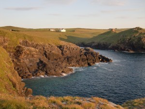 Cornwall_Doyden Houe and castle from coast