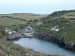 Cornwall_PortQuin from coast